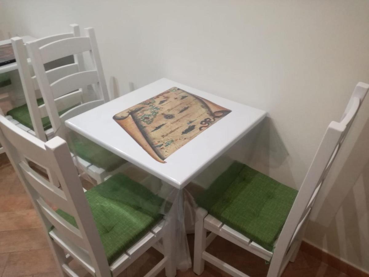 Mario Spaccanapoli Buitenkant foto